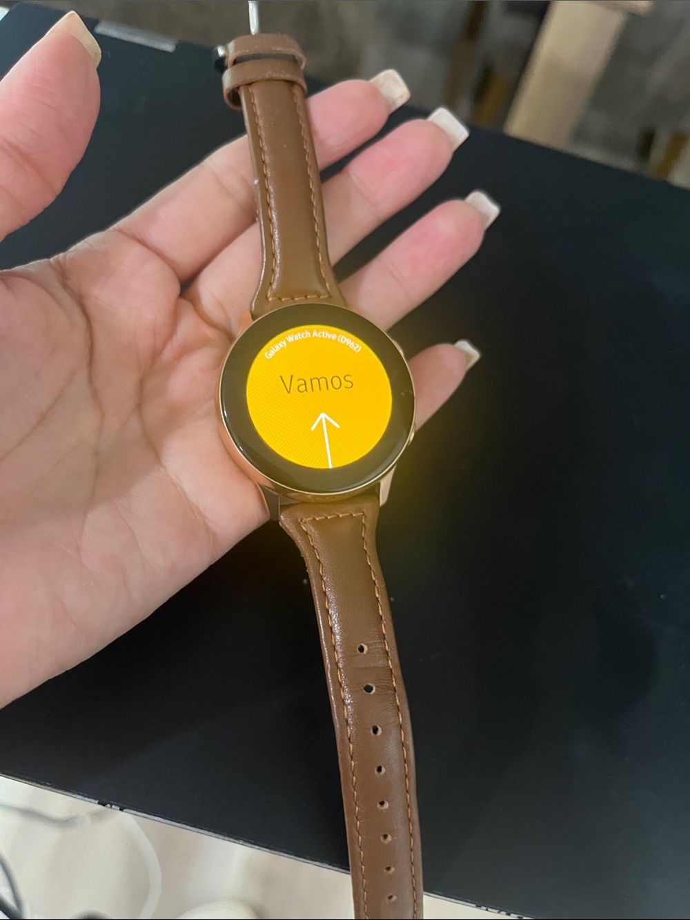 AMO Round Smartwatch with Brown Leather Strap